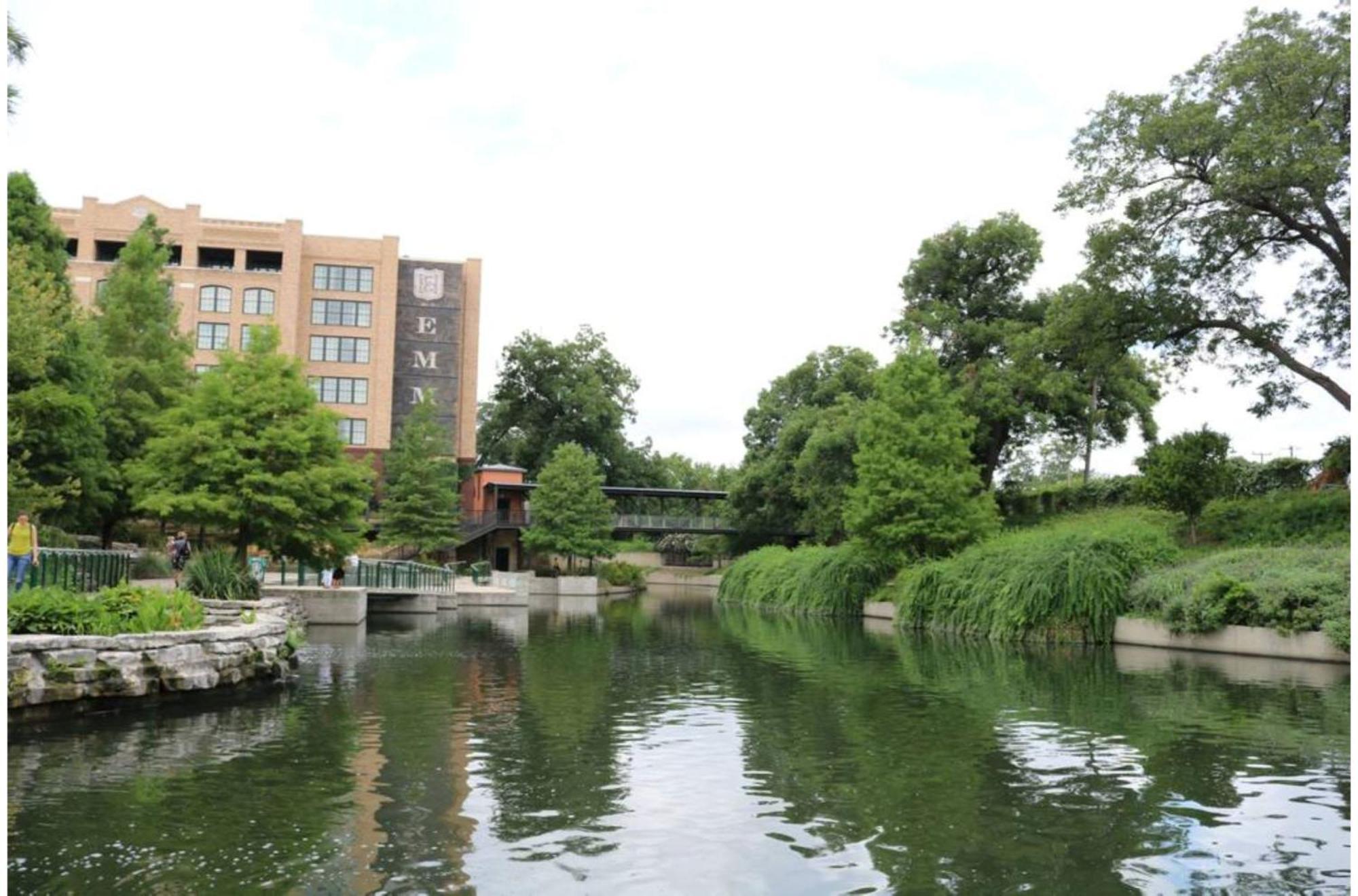 Holiday home Feel Chill And Enjoy 4br3ba Near Fun Riverwalk